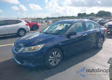 2015 Honda Accord Lx z USA, uszkodzony, nr VIN 1HGCR2F39FA092925